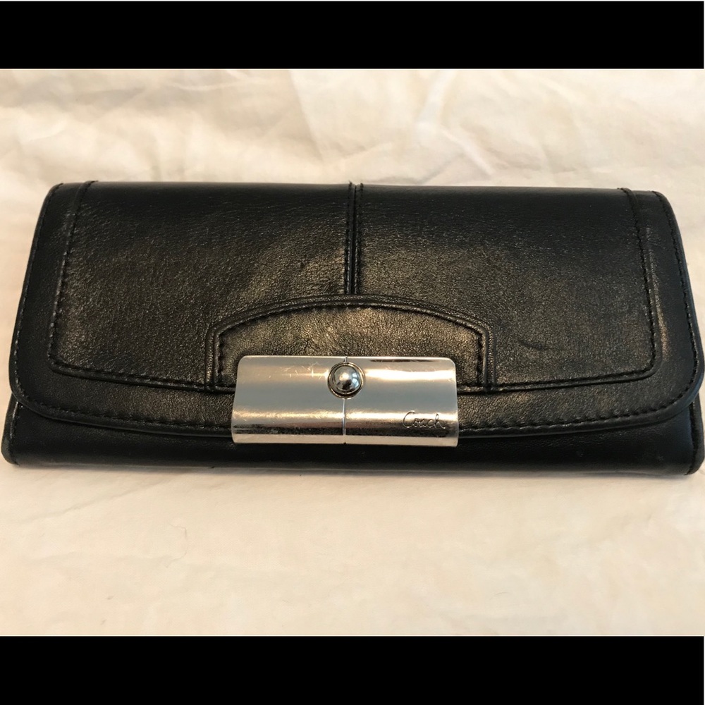 Authentic Coach Wallet